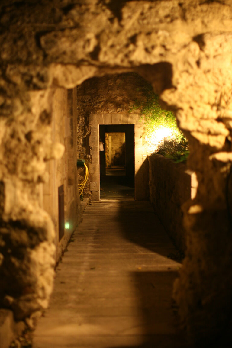 Passages