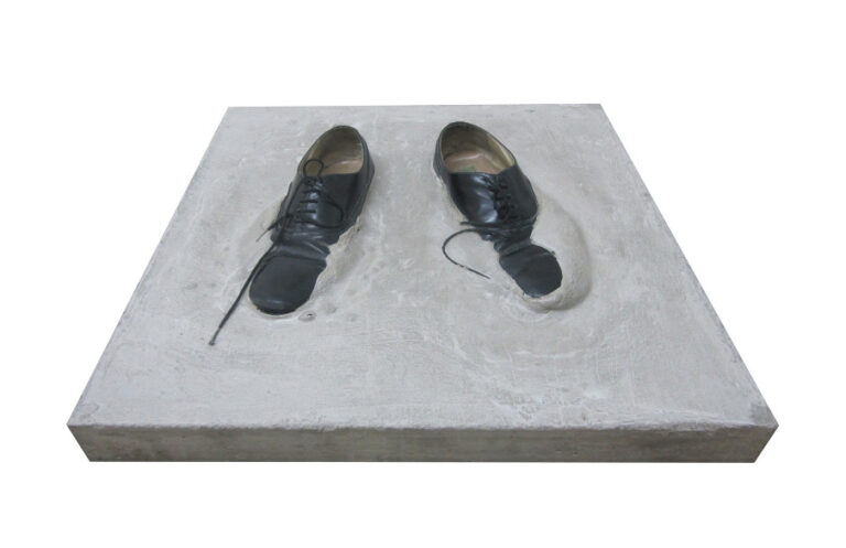Untitled (inertia) / Michael Linares