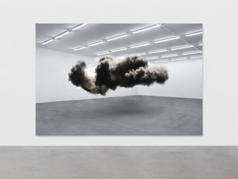 Black cloud / Fabian Bürgy